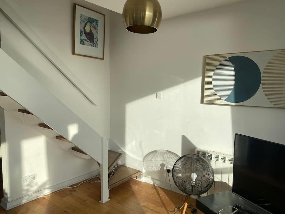 Central Sea View Maisonette Hastings Esterno foto