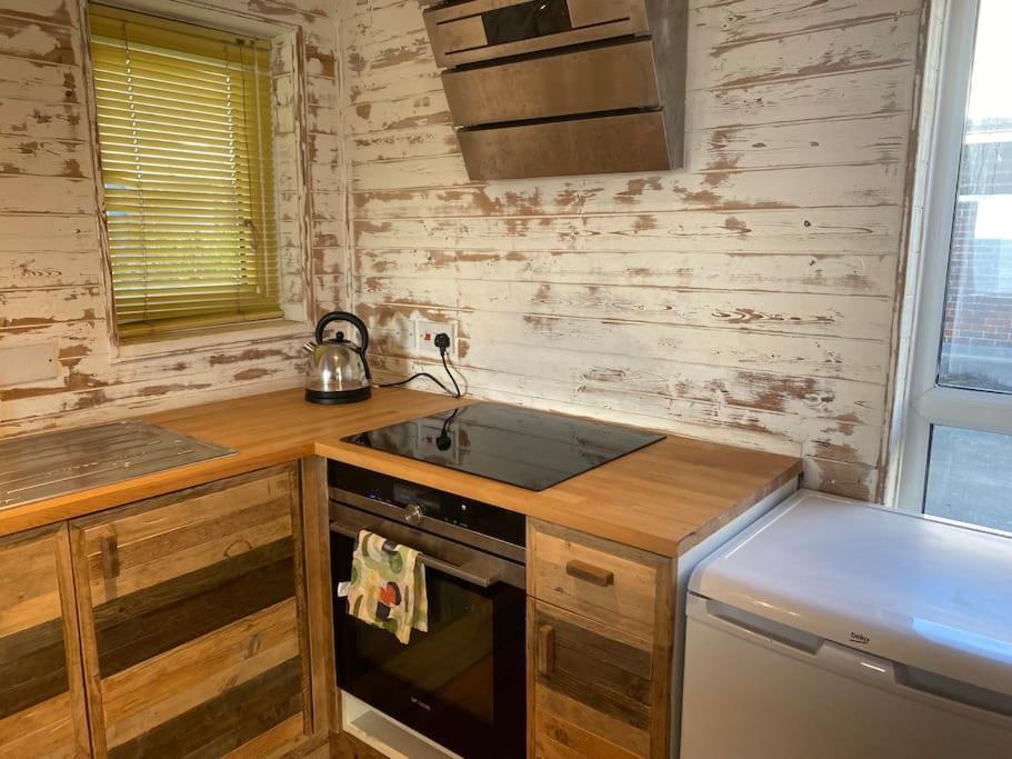 Central Sea View Maisonette Hastings Esterno foto